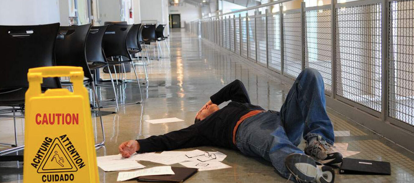 ¿Quién tiene derecho a indemnización por accidente laboral?